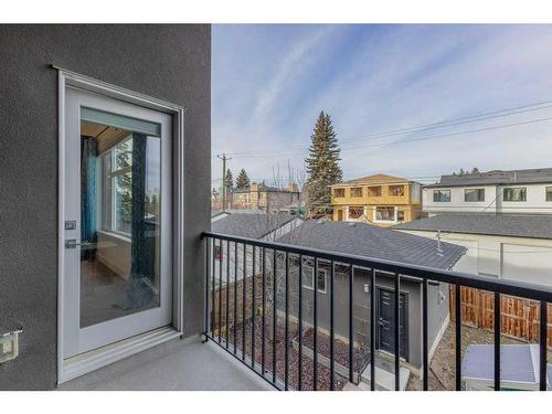 2012 22 Avenue Nw, Calgary, AB - Outdoor With Balcony With Exterior