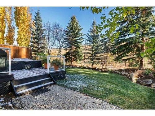 40 Gleneagles View, Cochrane, AB - Outdoor