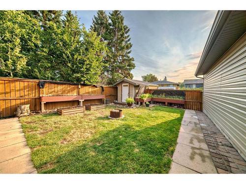 1832 48 Street Ne, Calgary, AB - Outdoor