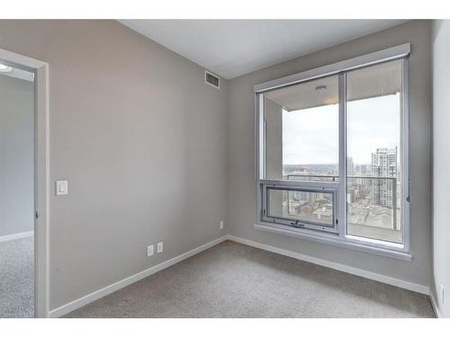 2206-1320 1 Street Se, Calgary, AB - Indoor Photo Showing Other Room