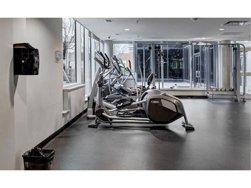 2206-1320 1 Street Se, Calgary, AB - Indoor Photo Showing Gym Room