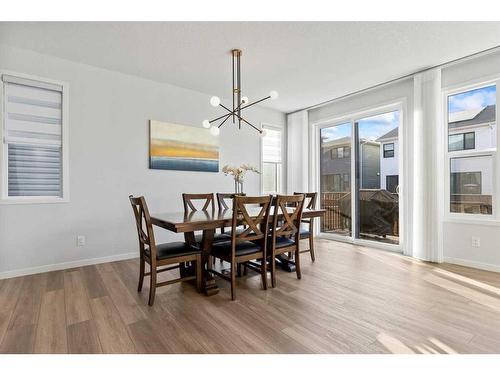 29 Rowley Terrace Nw, Calgary, AB - Indoor Photo Showing Dining Room