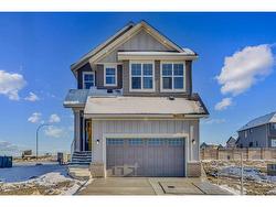 534 LUCAS NW Calgary, AB T3P 1M3