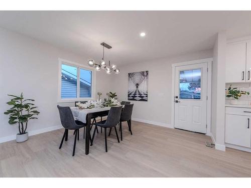 10616 Mapleglen Crescent Se, Calgary, AB - Indoor Photo Showing Dining Room