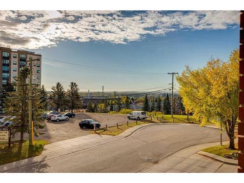 5212-14645 6 Street Sw, Calgary, AB - Outdoor With View