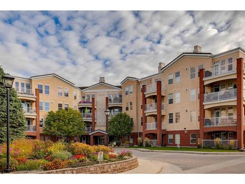 5212-14645 6 Street Sw, Calgary, AB - Outdoor With Balcony With Facade