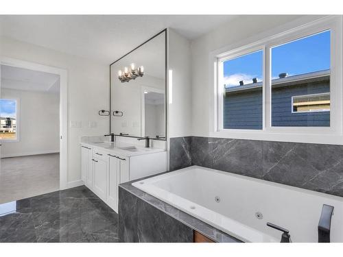 14 Ranchers Meadows, Okotoks, AB - Indoor Photo Showing Bathroom