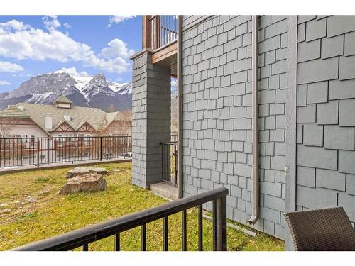 109A/B - Rot D-1818 Mountain Avenue, Canmore, AB - Outdoor