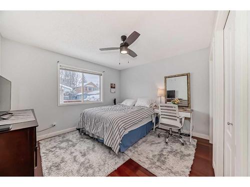 63 Somervale Place Sw, Calgary, AB - Indoor Photo Showing Bedroom