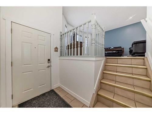 63 Somervale Place Sw, Calgary, AB - Indoor Photo Showing Other Room