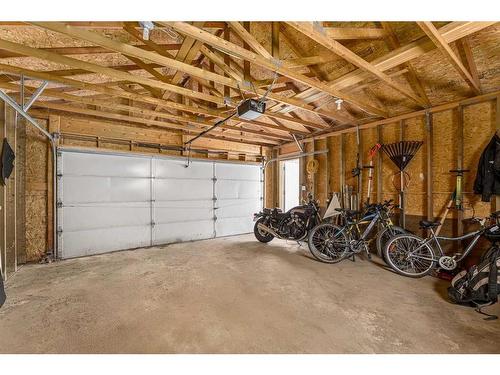 436 Mt Lorette Place Se, Calgary, AB - Indoor Photo Showing Garage