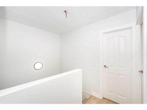 4 Abergale Close Ne, Calgary, AB - Indoor Photo Showing Other Room