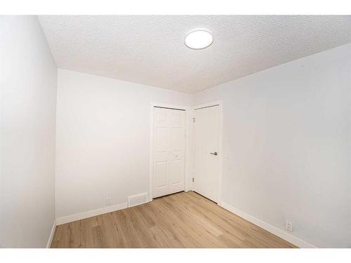 4 Abergale Close Ne, Calgary, AB - Indoor Photo Showing Other Room