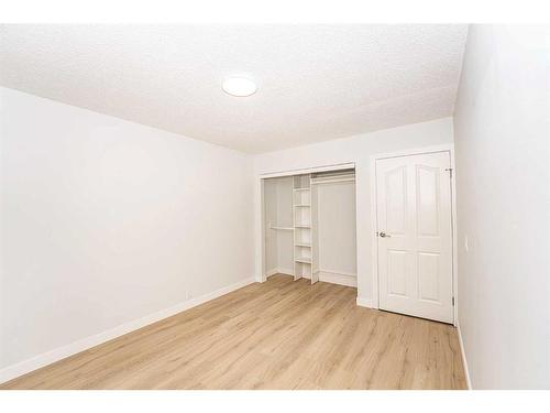 4 Abergale Close Ne, Calgary, AB - Indoor Photo Showing Other Room