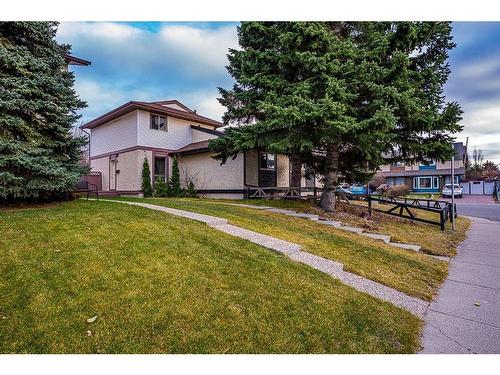 4 Abergale Close Ne, Calgary, AB - Outdoor