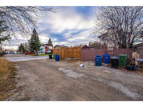 4 Abergale Close Ne, Calgary, AB - Outdoor