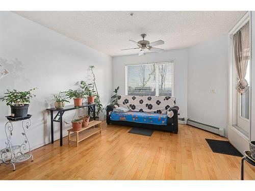 1104-950 Arbour Lake Road Nw, Calgary, AB - Indoor Photo Showing Bedroom