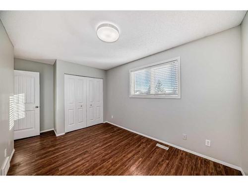 63 Harvest Wood Way Ne, Calgary, AB - Indoor Photo Showing Other Room