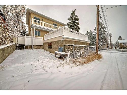 935 Hunterston Hill Nw, Calgary, AB - Outdoor