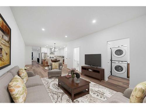 109 5 Avenue Se, High River, AB - Indoor Photo Showing Living Room