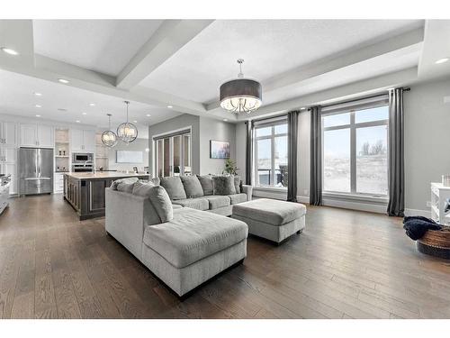 41 Waters Edge Drive, Heritage Pointe, AB - Indoor Photo Showing Living Room