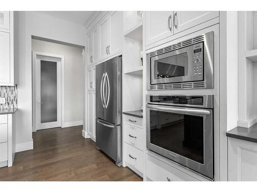 41 Waters Edge Drive, Heritage Pointe, AB - Indoor Photo Showing Kitchen With Stainless Steel Kitchen