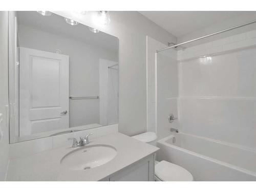 483 Sage Hill Road Nw, Calgary, AB - Indoor Photo Showing Bathroom