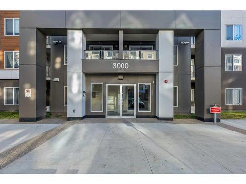 3207-4641 128 Avenue Ne, Calgary, AB - Outdoor With Facade