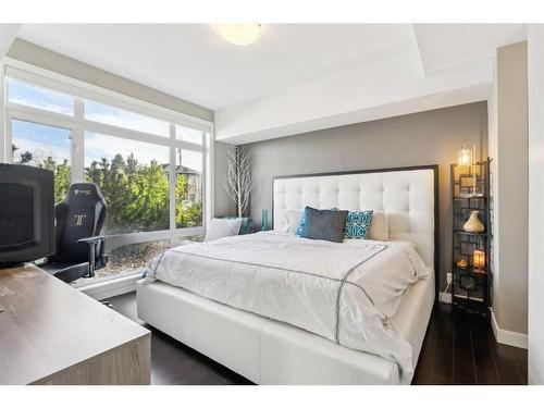 103-540 34 Street Nw, Calgary, AB - Indoor Photo Showing Bedroom