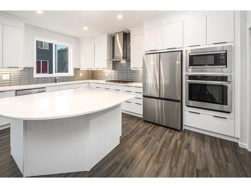 342 Yorkville Road Sw, Calgary, AB - Indoor Photo Showing Kitchen With Stainless Steel Kitchen With Upgraded Kitchen