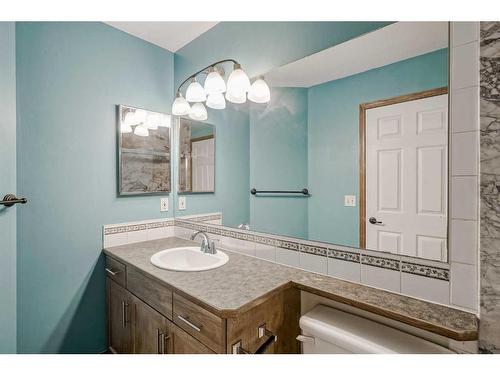 6113 Saddlehorn Drive Ne, Calgary, AB - Indoor Photo Showing Bathroom