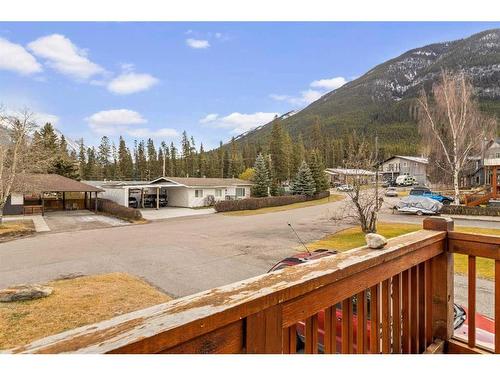 B-133 Park Avenue, Banff, AB - Outdoor