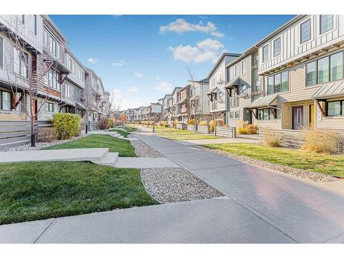 718 Walden Circle Se, Calgary, AB - Outdoor With Facade