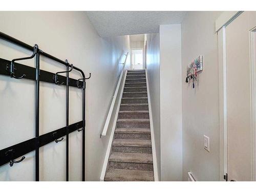 607-355 Nolancrest Heights Nw, Calgary, AB - Indoor Photo Showing Other Room