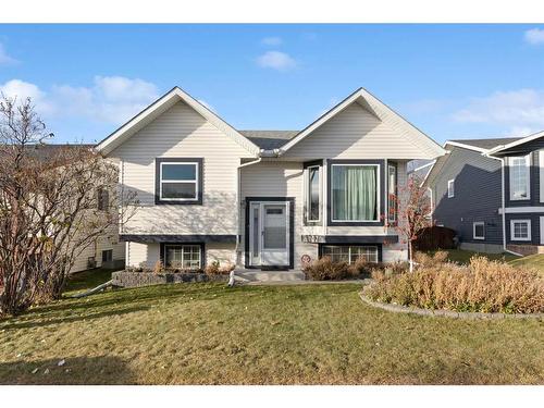 147 Elizabeth Way Se, Airdrie, AB - Outdoor With Facade