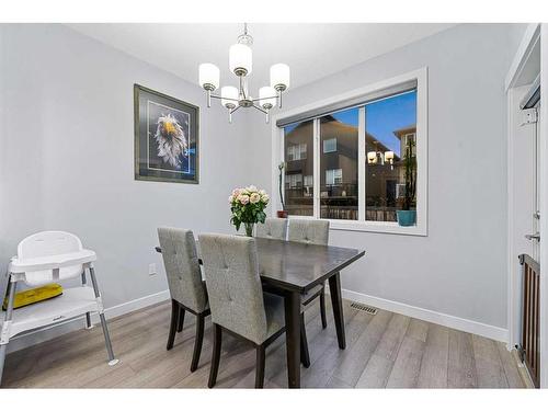 391 Bayview Way Sw, Airdrie, AB - Indoor Photo Showing Dining Room