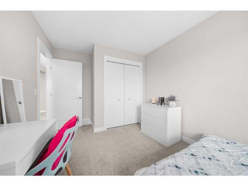 48 Howse Heights Ne, Calgary, AB - Indoor Photo Showing Bedroom