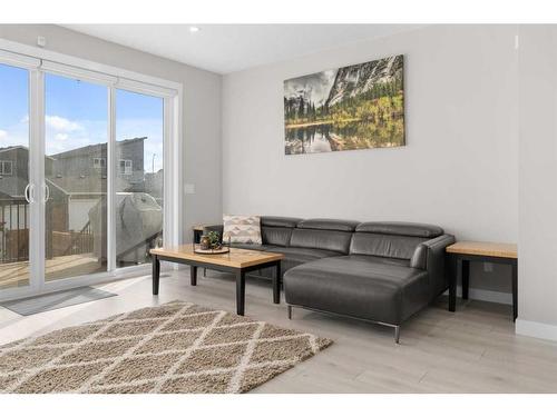 48 Howse Heights Ne, Calgary, AB - Indoor Photo Showing Living Room