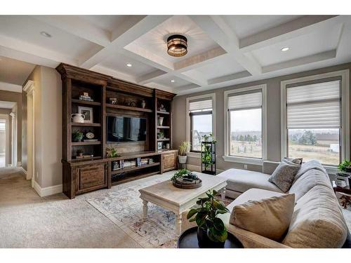 88091 Red Fox Lane West, Rural Foothills County, AB - Indoor Photo Showing Living Room