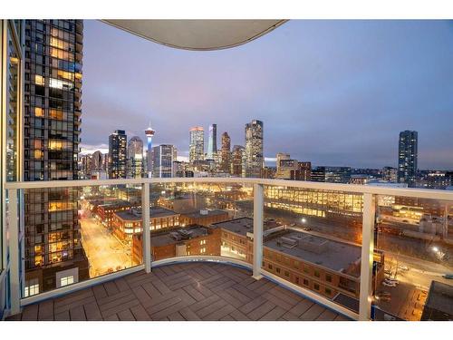 1806-433 11 Avenue Se, Calgary, AB - Outdoor With Balcony With View