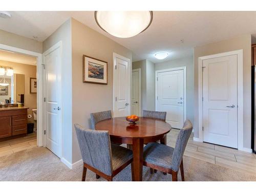 2307-402 Kincora Glen Road Nw, Calgary, AB - Indoor Photo Showing Dining Room