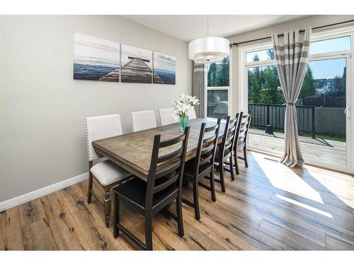 338 Evansglen Drive Nw, Calgary, AB - Indoor Photo Showing Dining Room