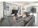 338 Evansglen Drive Nw, Calgary, AB  - Indoor Photo Showing Living Room 