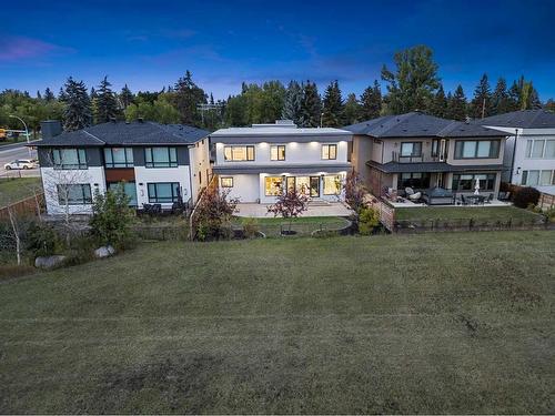 102 Malibou Road Sw, Calgary, AB - Outdoor With Facade