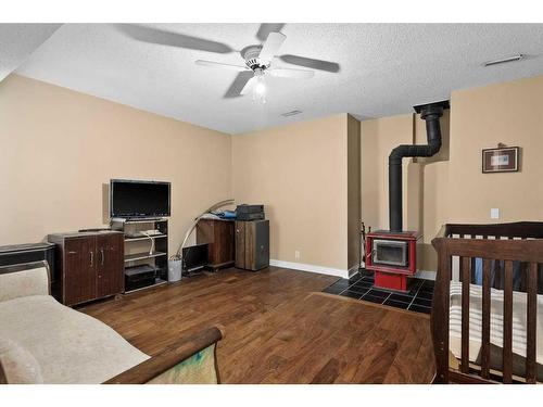 260159 Mountain Ridge Place, Rural Rocky View County, AB - Indoor Photo Showing Bedroom