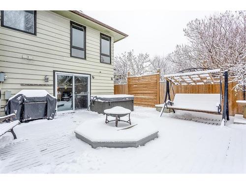 424 Flett Drive Ne, Airdrie, AB - Outdoor With Deck Patio Veranda With Exterior