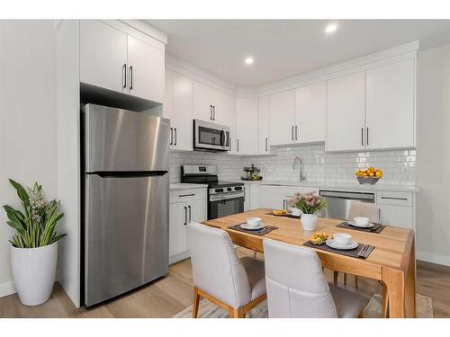 3812 Centre A Street Ne, Calgary, AB - Indoor Photo Showing Kitchen With Stainless Steel Kitchen With Upgraded Kitchen