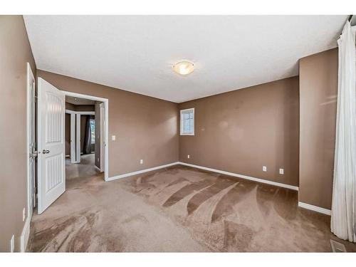 151 Prestwick Villas Se, Calgary, AB - Indoor Photo Showing Other Room