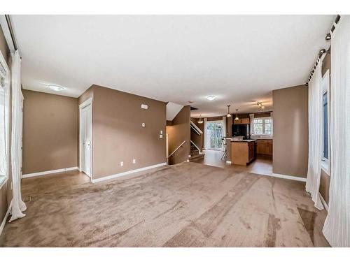 151 Prestwick Villas Se, Calgary, AB - Indoor Photo Showing Other Room