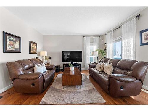 13103 Coventry Hills Way Ne, Calgary, AB - Indoor Photo Showing Living Room